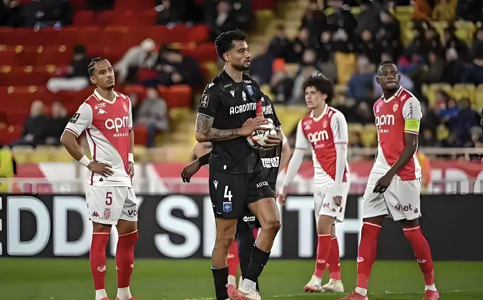 lol台服官网首页地址赛前法甲焦点战；葡萄牙体育复出首秀；话题不断；年轻球员得到机会的简单介绍