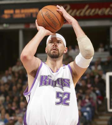 萨克拉门托国王集结日战术微调，志在全明星赛名次提升，话题不断，赛程密集仍需轮换的简单介绍