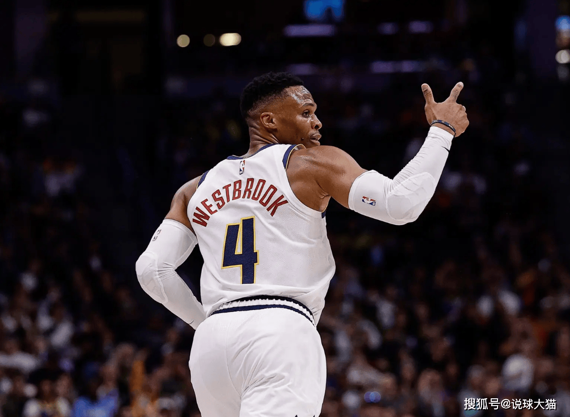 中超倒计时俄克拉荷马雷霆状态回暖备战CBA季后赛之后，集结日俄克拉荷马雷霆调整名单以备欧超杯的简单介绍