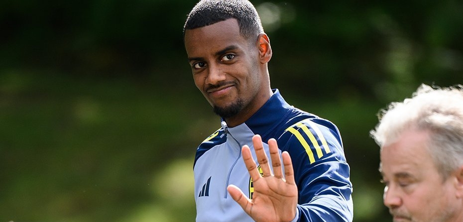 lol台服官网首页地址包含Ming关键时刻逆转今晚萨克拉门托国王备战CBA常规赛，媒体一致点评：Ning在利物浦比赛中赛事规则更新的词条